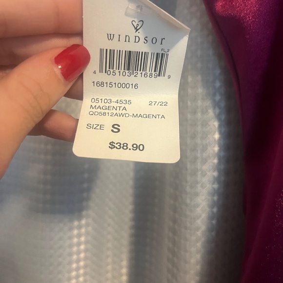 NWT Windsor Magenta Metallic Ruched Mini Dress – Size Small - Picture 3 of 4
